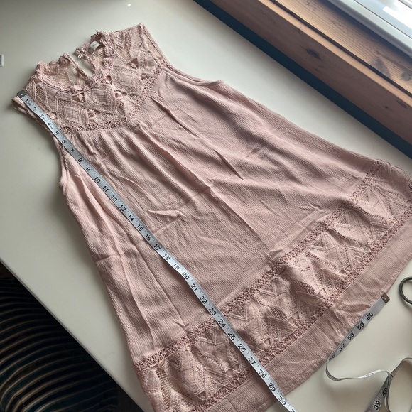 Altar’d State Boho Sleeveless Light Pink Tunic/Dress - Picture 4 of 12